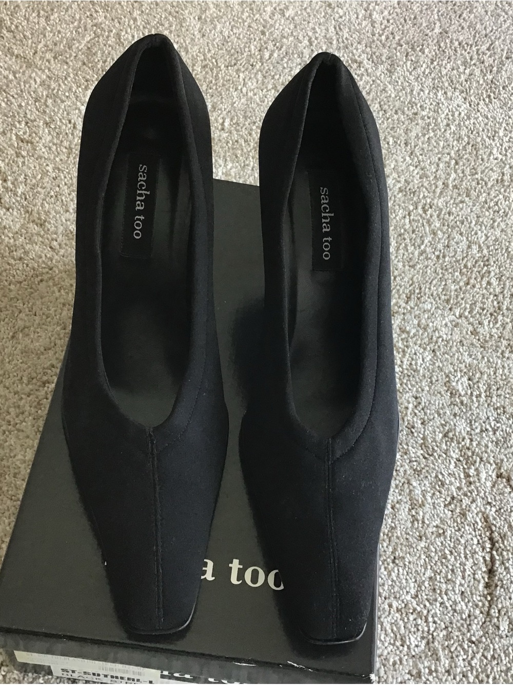 Black Square Pointed-Toe Pumps